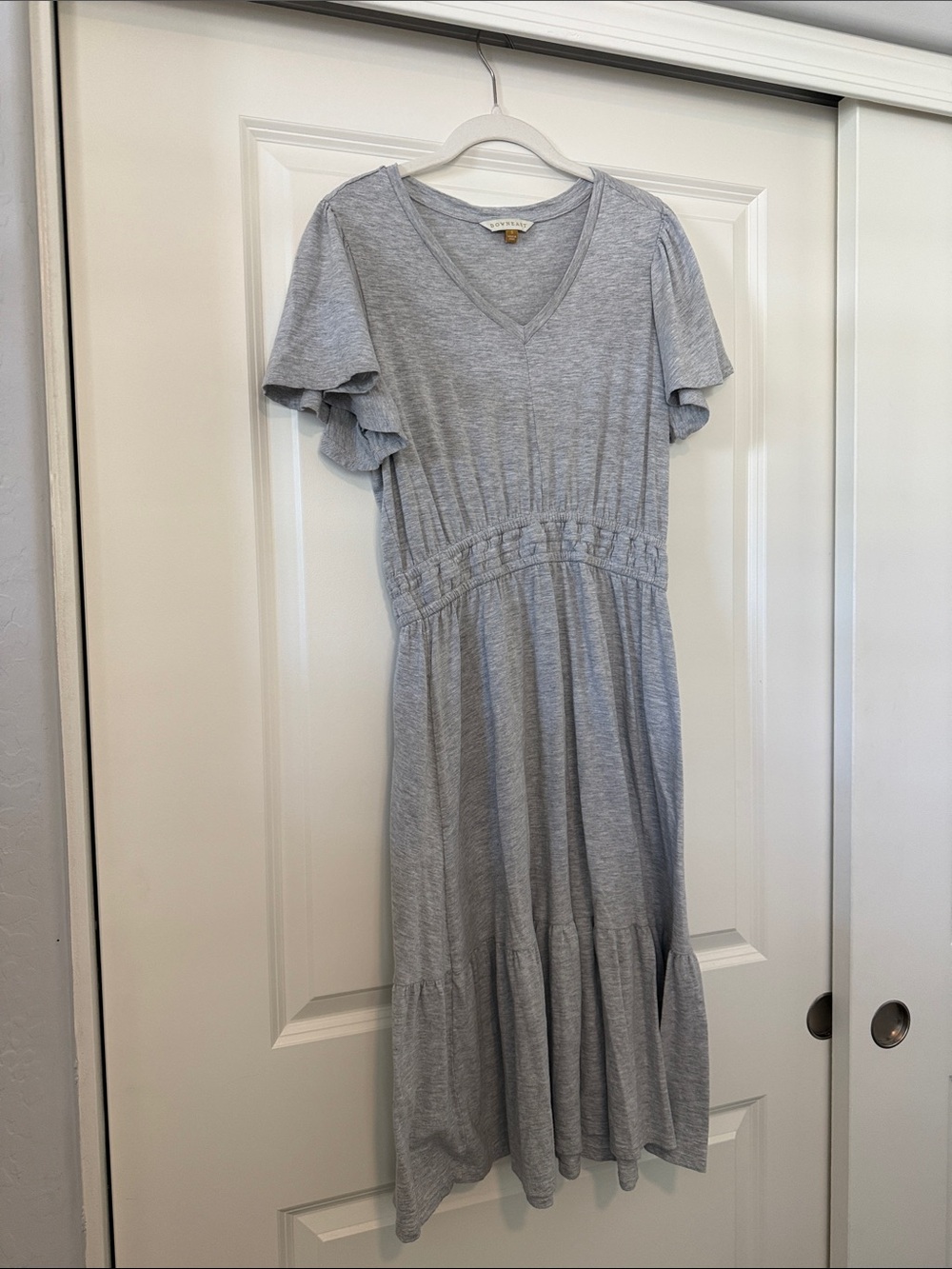 DownEast Light Gray V-Neck Tiered Midi Dress